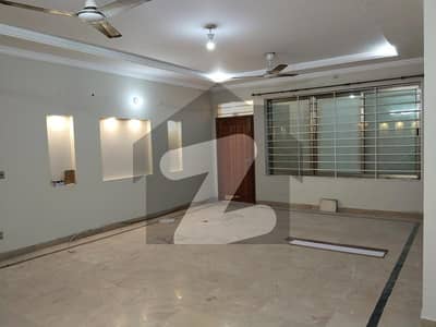 Beautiful One Kanal Open Basement in Sector G-13/3 for Rent