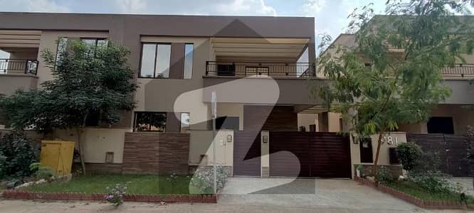 5 Bedrooms Luxury Villa for Rent in Bahria Town Precinct 1