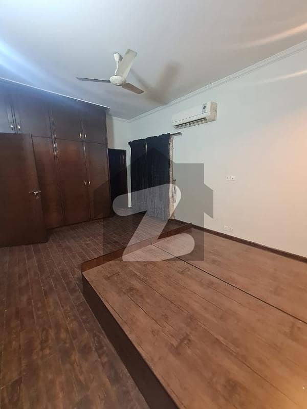5 MARLA UPPER PORTION FULLY FURNISHED AVAILABLE FOR RENT IN DHA PHASE 4