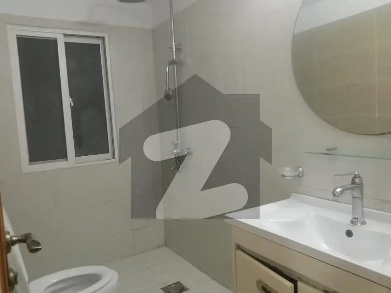 1 bedroom fully furnished apartment available for Rent in E-11 Islamabad