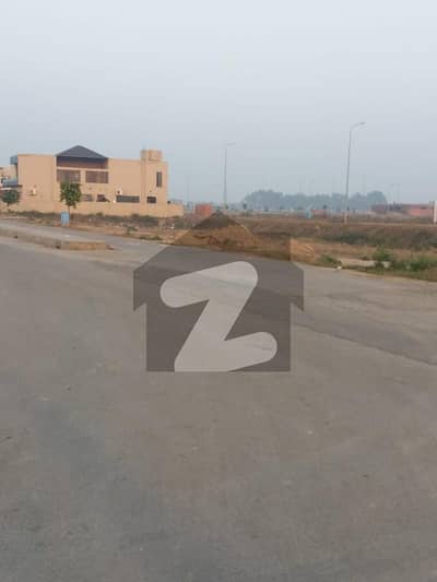 Cheep Price Possession 10 Marla Residential Plot for sale in DHA Phase 8 - Block Z6 Lahore