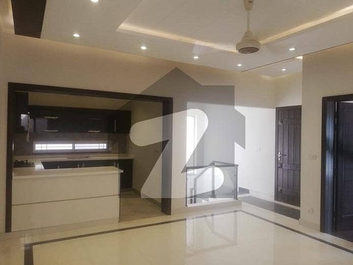 10 MARLA BRAND NEW FULL HOUSE FOR RENT IN OVERSEAS B BLOCK BAHRIA TOWN LAHORE