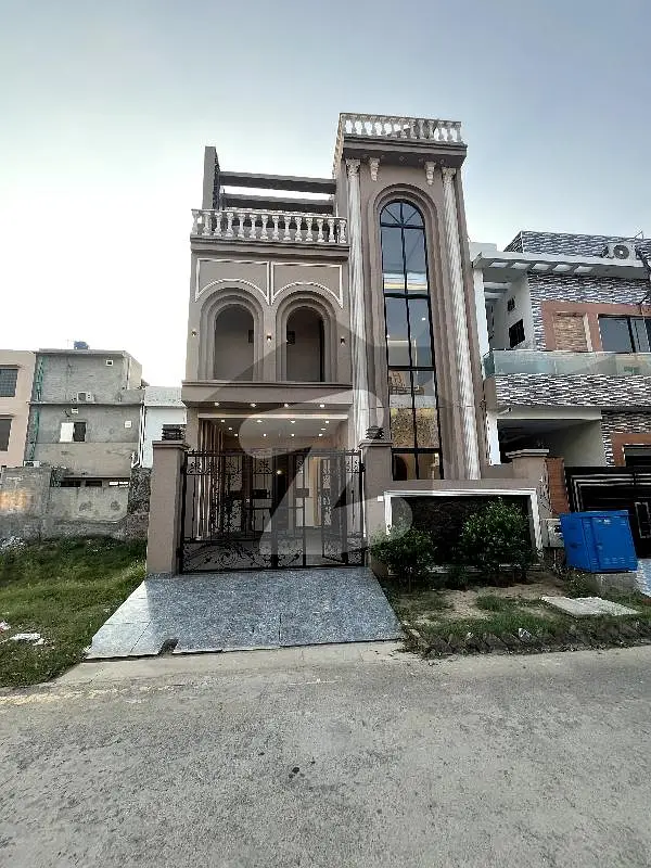5 Marla 3 Months Used House For Sale In Sector M7b Lake City Lahore