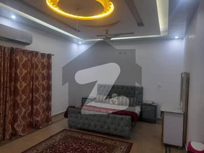 2 kanal covered form house for rent with 4 bedrooms total area 8 kanal gas meter installed