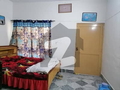 آئی ۔ 8 اسلام آباد میں 2 کمروں کا 12 مرلہ مکان 1.1 لاکھ میں کرایہ پر دستیاب ہے۔