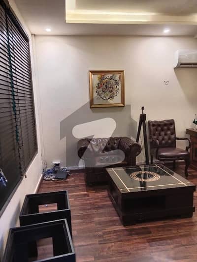 گارڈن ٹاؤن لاہور میں 6 کمروں کا 1 کنال مکان 3.85 لاکھ میں کرایہ پر دستیاب ہے۔