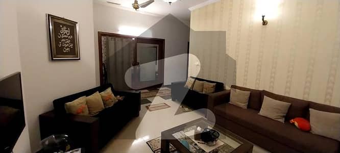 عسکری 11 ۔ سیکٹر اے عسکری 11,عسکری,لاہور میں 4 کمروں کا 12 مرلہ مکان 5.25 کروڑ میں برائے فروخت۔