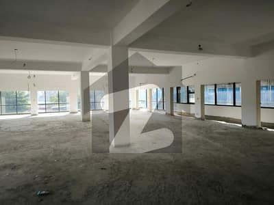AN EXCELLENT COMMERCIAL PLOT/ 833 SQYRDS/ F-11 MARKAZ IS AVAILABLE FOR SALE