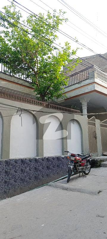 شلے ویلی راولپنڈی میں 3 کمروں کا 10 مرلہ مکان 1.8 کروڑ میں برائے فروخت۔