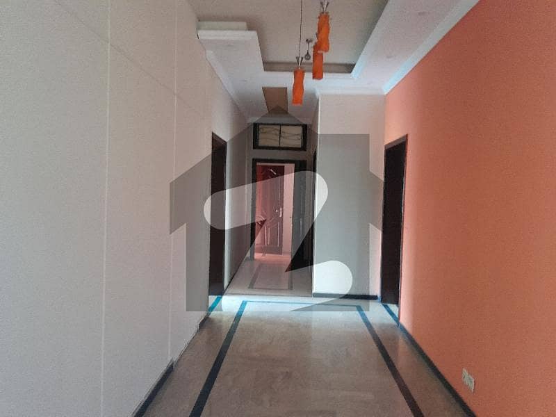 Cantt Properties Offers 1 Kanal Upper Portion For Rent In Phase 4 DHA