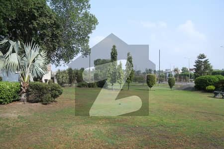 On Ground 5 Marla Full Possession Charges Paid Transfer Free Plot For Sale In Park View City Lahore