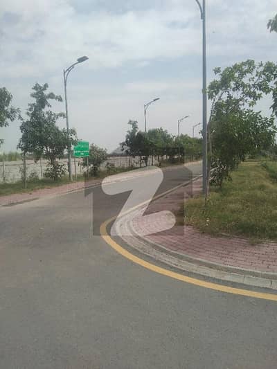 ایکسائز اینڈ ٹیکسیشن ہاؤسنگ سکیم لاہور میں 0 مرلہ رہائشی پلاٹ 3.0 کروڑ میں برائے فروخت۔