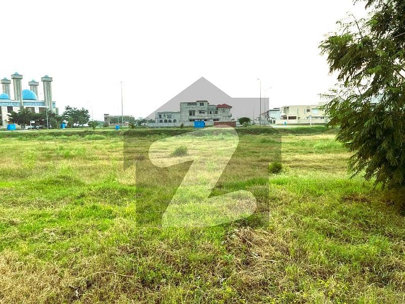 Reasonable Price 20+20 Marla Pair Plot For Sale T-Block DHA Phase 8