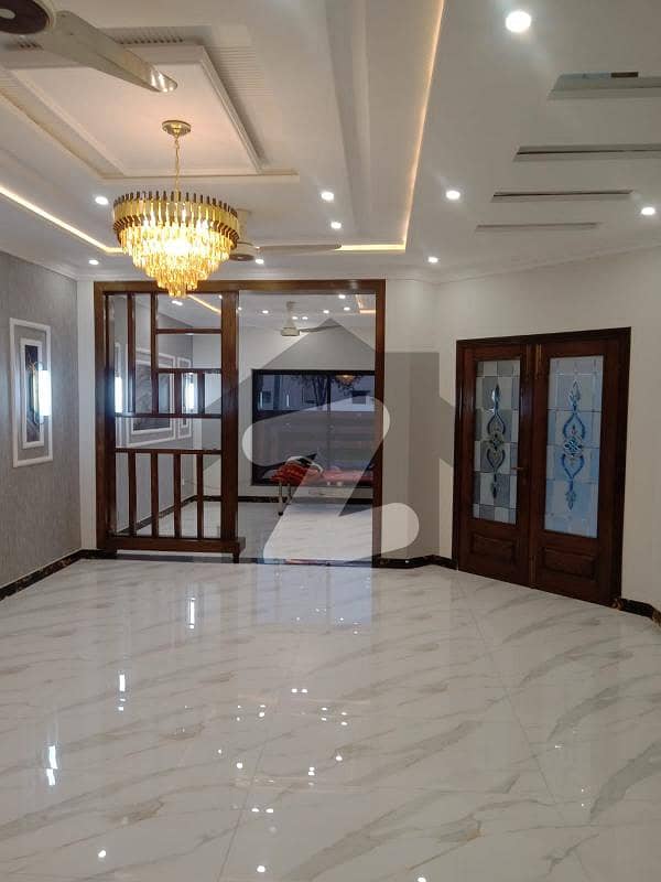 10 Marla Modern House For Sale In Sector D ,Bahria Town ,Lahore