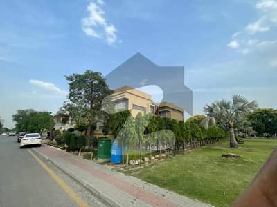 Facing Park Corner House For Sale In Heart Of Bharia Town Lahore