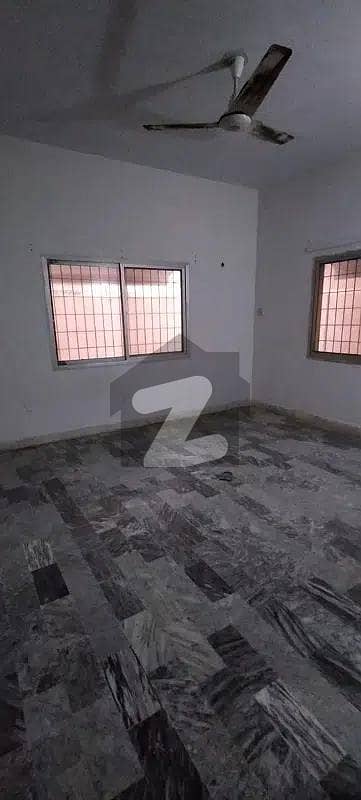گلستان جوہر - بلاک 16-اے گلستانِ جوہر,کراچی میں 4 کمروں کا 11 مرلہ مکان 8.5 کروڑ میں برائے فروخت۔
