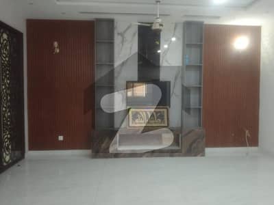 10 MARLA PORTION FOR RENT IN BAHRIA TOWN LAHORE