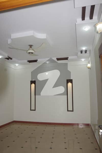 12 MARLA JUST LIKE NEW 2+3: 5 BEDS DOUBLE KITCHEN DOUBLE UNIT HOUSE NEAR LACAS AND LGS FOR DETAIL ONLY CAL PLZ NO SMS NO WHATSP ONLY CAL PLZ