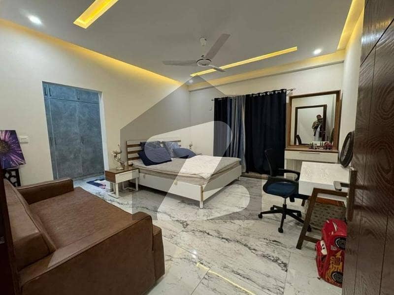 عسکری 11 - سیکٹر ڈی عسکری 11,عسکری,لاہور میں 3 کمروں کا 10 مرلہ فلیٹ 85.0 ہزار میں کرایہ پر دستیاب ہے۔
