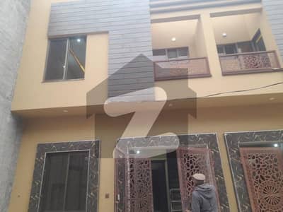 ساجد گارڈن لاہور میں 3 کمروں کا 3 مرلہ مکان 1.1 کروڑ میں برائے فروخت۔