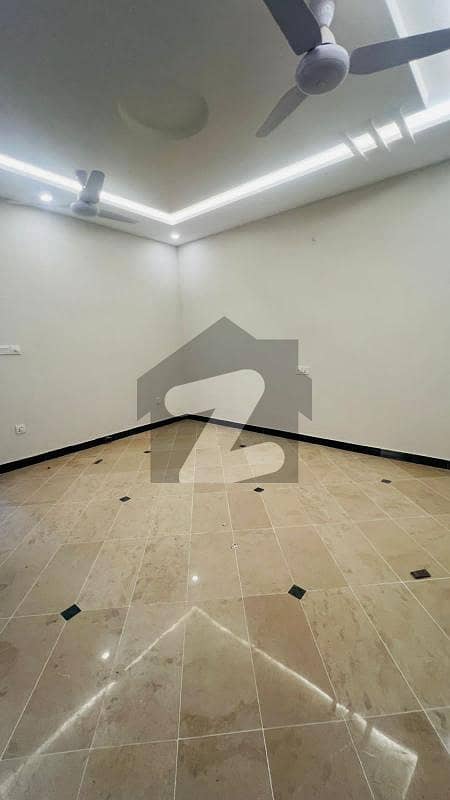 35X70 Upper Portion For Rent With 3 Bedroom In G-13 Islamabad