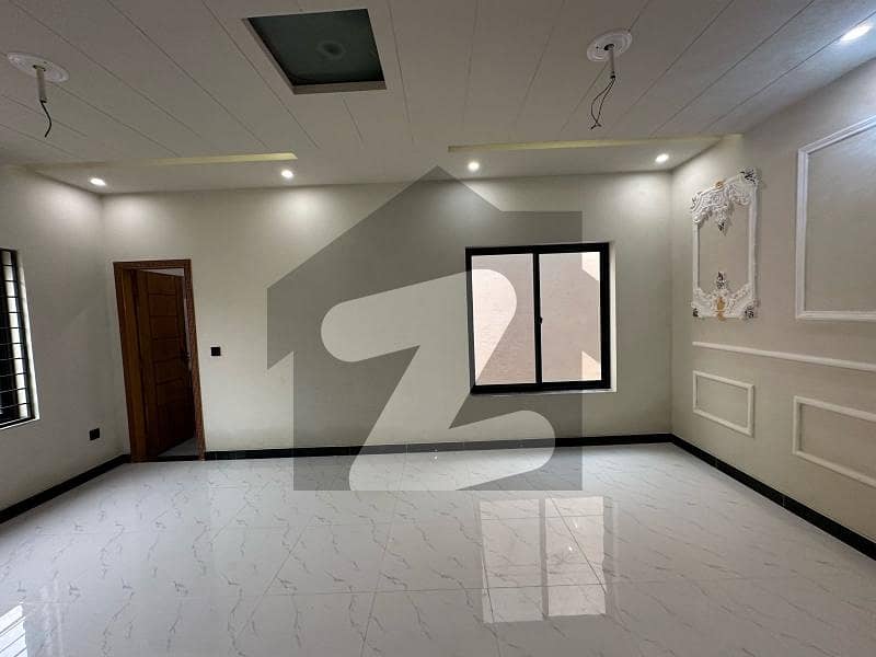 27000 Square Feet Building In Stunning Gulberg Is Available For Sale