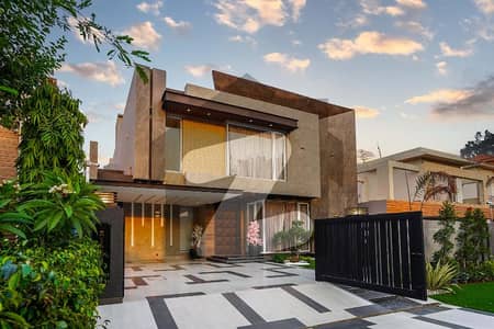 Fully Furnished Most Luxury Modern Designer - Dream House For Sale in Prime Location