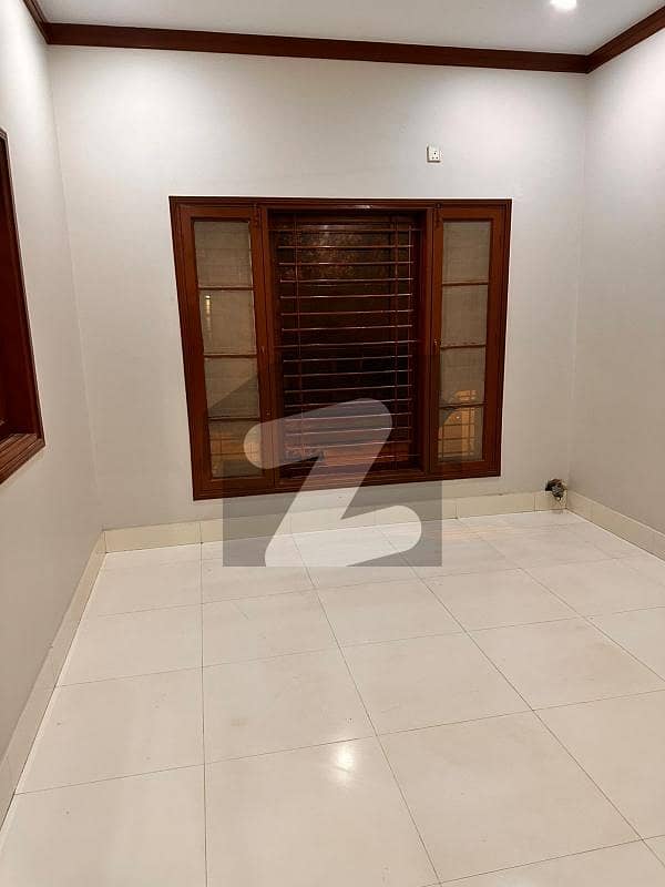 ڈی ایچ اے فیز 7 ایکسٹینشن ڈی ایچ اے ڈیفینس,کراچی میں 4 کمروں کا 4 مرلہ مکان 3.5 کروڑ میں برائے فروخت۔