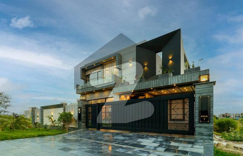 Modern Design Spectacular 1 kanal House is available for Sell in Dha Lahore.
