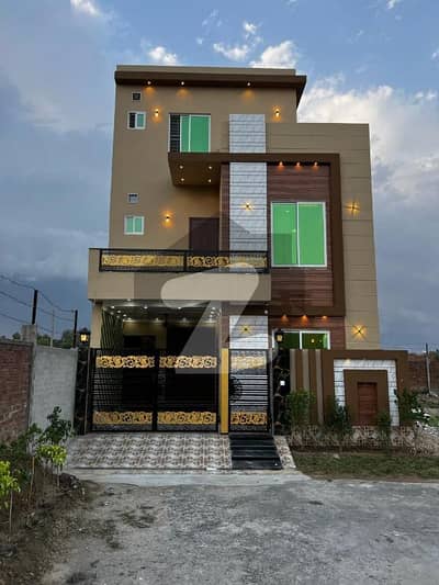 سینٹرل پارک ہاؤسنگ سکیم لاہور میں 3 کمروں کا 5 مرلہ مکان 1.65 کروڑ میں برائے فروخت۔