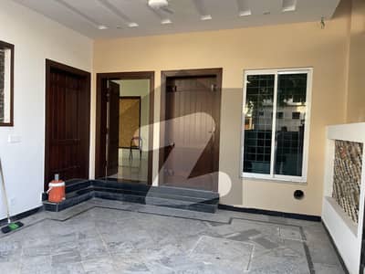 7 marla brand new boulevard corner house available for rent in sector b1 bahria enclave Islamabad