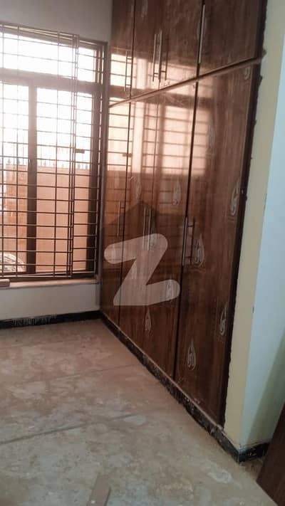 7 marla first floor portion for rent in I-11 Islamabad