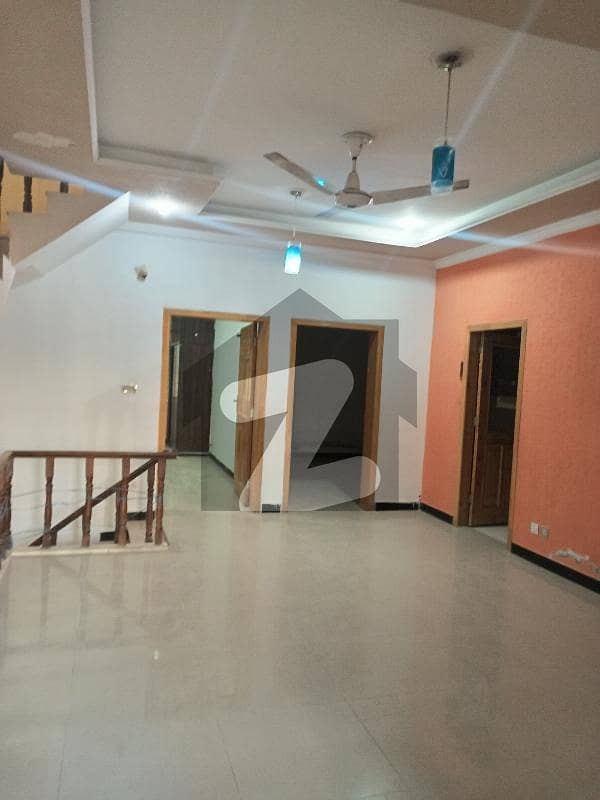 2 bedroom attach washroom drawing room launch kitchen upper portion for rent neat and clean Shravan quarter attach washroom roof top terrace gas meter electricity meter at Prime location Neet and clean demand 75000