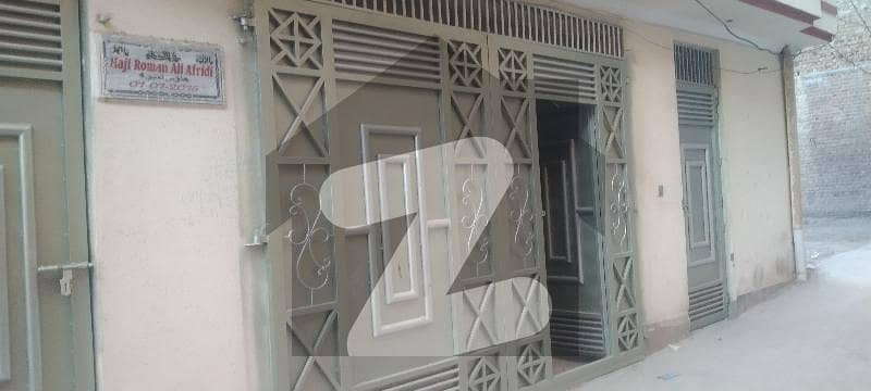 ناصر باغ روڈ پشاور میں 7 کمروں کا 5 مرلہ مکان 1.6 کروڑ میں برائے فروخت۔