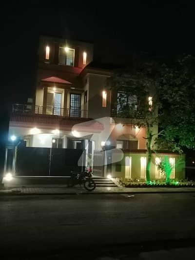 Ten Marla Double Storey Used House on Bahria Town Lahore