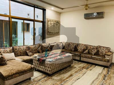 ایڈن ویلی فیصل آباد میں 5 کمروں کا 7 مرلہ مکان 4.0 کروڑ میں برائے فروخت۔