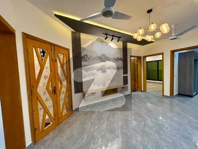 7 Marla Designer House For Rent