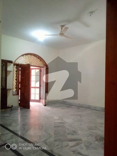 گلزارِ قائد ہاؤسنگ سوسائٹی راولپنڈی میں 4 کمروں کا 6 مرلہ مکان 1.6 کروڑ میں برائے فروخت۔