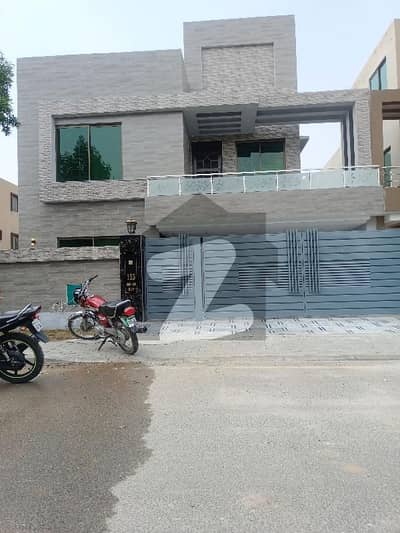 8 Marla upper portion available for rent in bahria orchard raiwind road Lahore