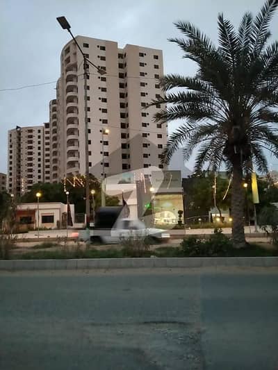 برج-ال-حرمین یونیورسٹی روڈ,کراچی میں 4 کمروں کا 12 مرلہ مکان 2.75 کروڑ میں برائے فروخت۔