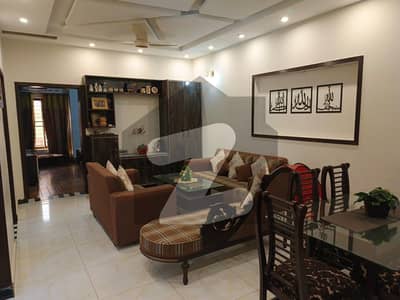 ایل ڈی اے ایوینیو ۔ بلاک ڈی ایل ڈی اے ایوینیو,لاہور میں 3 کمروں کا 10 مرلہ مکان 2.3 کروڑ میں برائے فروخت۔