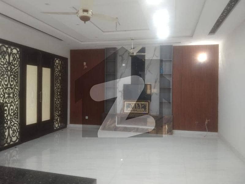 10 MARLA LOWER PORTION FOR RENT IN BAHRIA TOWN LAHORE