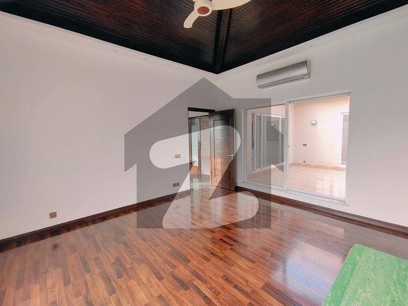 1 Kanal Upper Portion For Rent In DHA Phase 5 Near Jilal Sons