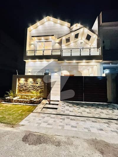 5 Marla Brand New Unique Design Beautiful House For Sale In Tulip Ext Block Park View City Lahore