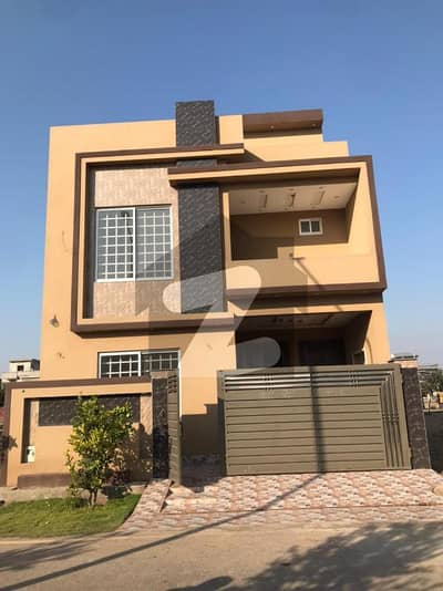 5 Marla Brand New Ideally Located House For Sale in Crystal Block Park View City Lahore