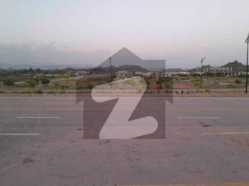 10.8 Marla Plot For Sale In Sector M Avenue 100
