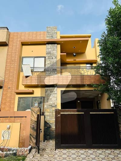 5 Marla Brand New Beautiful House For Sale in Platinum Block Park View City Lahore
