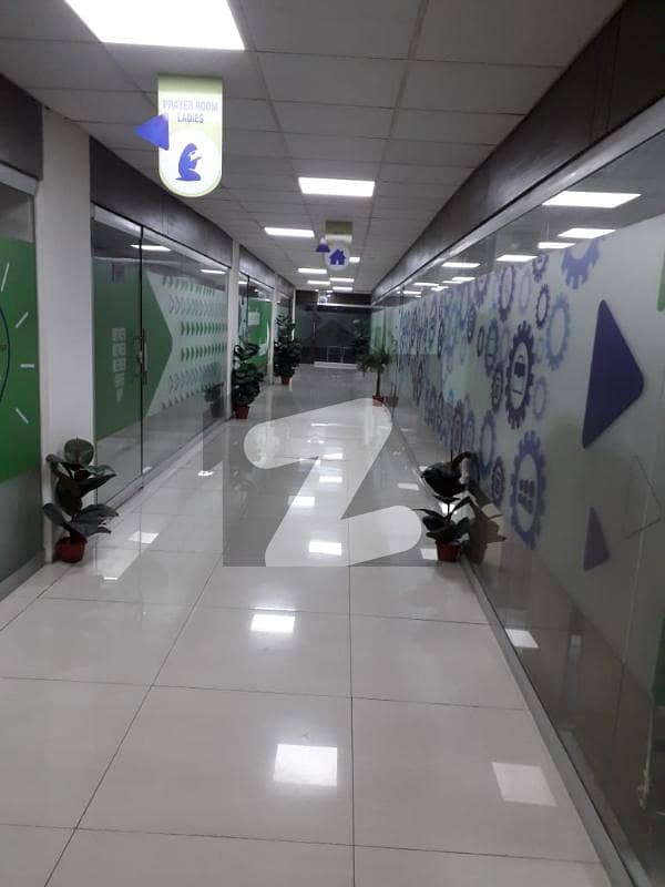 Area 5000 Square Feet Office For Rent On Main Boulevard Road Gulberg 3 Lahore