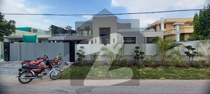 2 Kanal 10 KW Solar Panel Install Brand New Modern Design Most Beautiful House For Sale At Prime Location Of DHA Phase 1