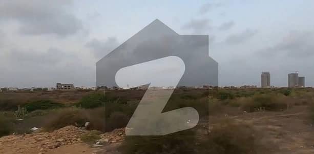 ڈی ایچ اے فیز 8 ڈی ایچ اے ڈیفینس,کراچی میں 1 کنال رہائشی پلاٹ 4.5 کروڑ میں برائے فروخت۔